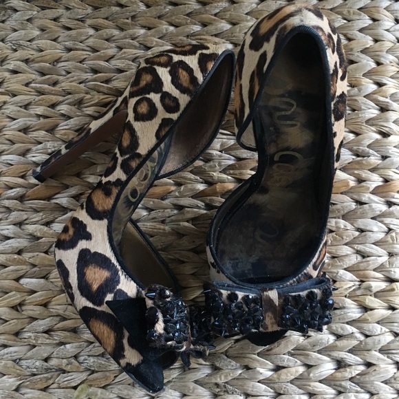 Sam Edelman - Lorna Spike Bow Peep Toe Pumps - Picture 4 of 8